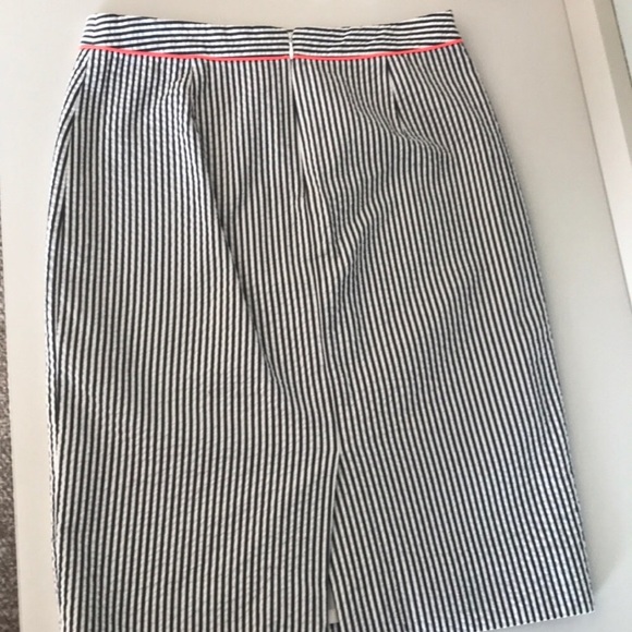 🧜🏼♀️J. CREW🧜🏼♀️NEON-PIPING SEERSUCKER SKIRT - Picture 4 of 6